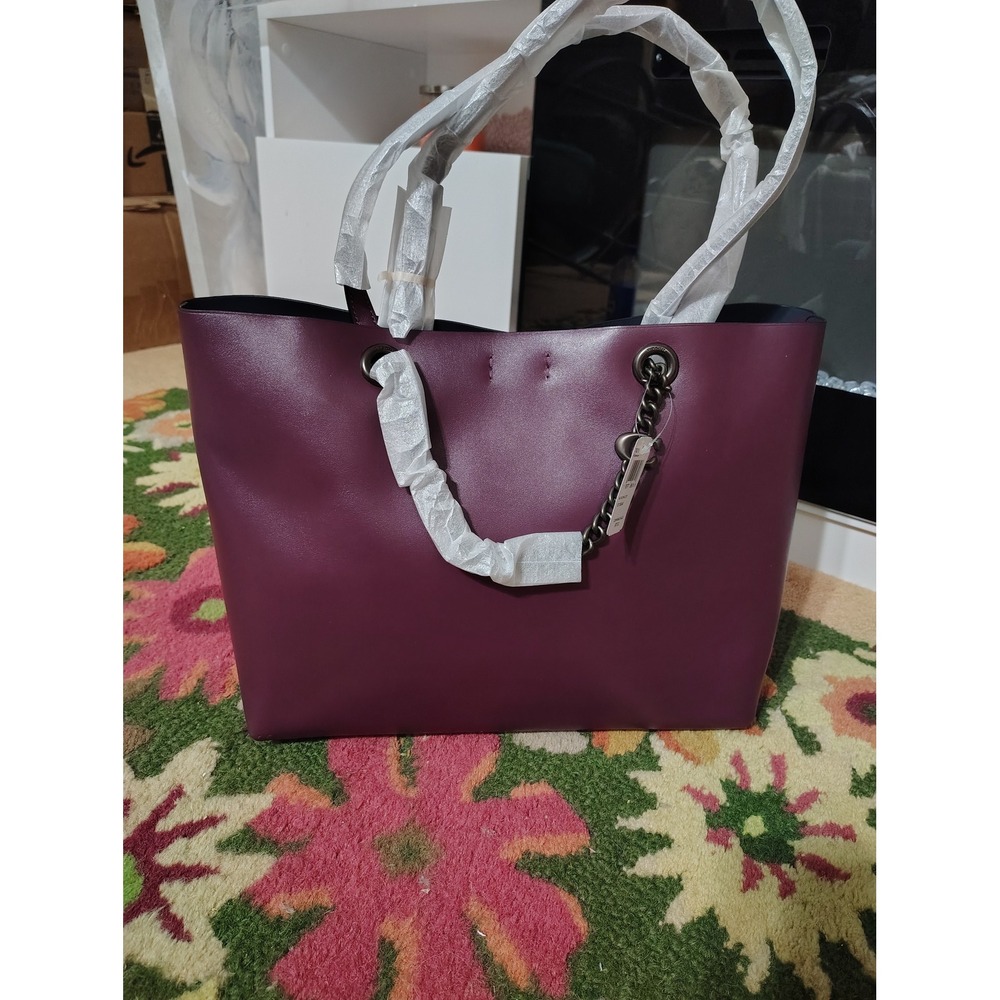 BNWT Coach Boysenberry (Plum) Signature Chain Tote Retail